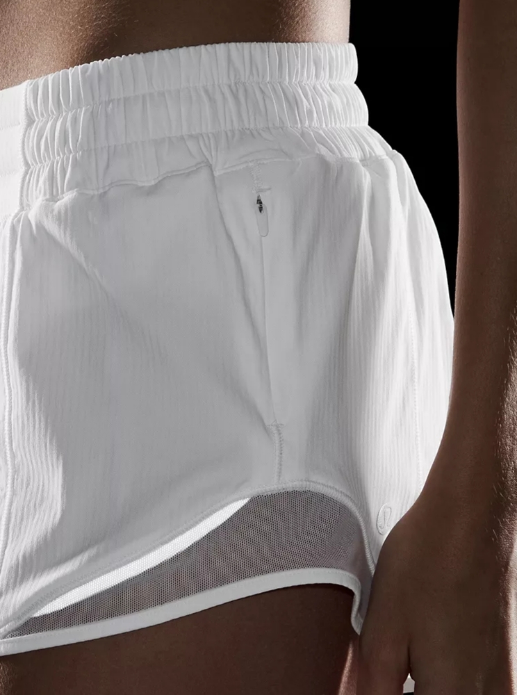 NWT! Lululemon White Hotty Hot low rise 4" - Picture 2 of 5